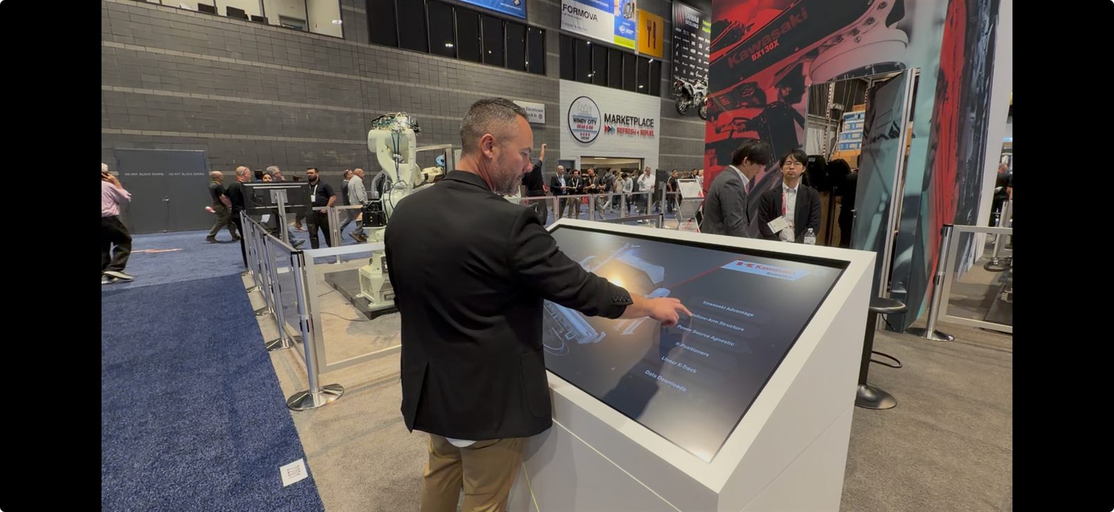Interactive 3D touchscreen on the show floor